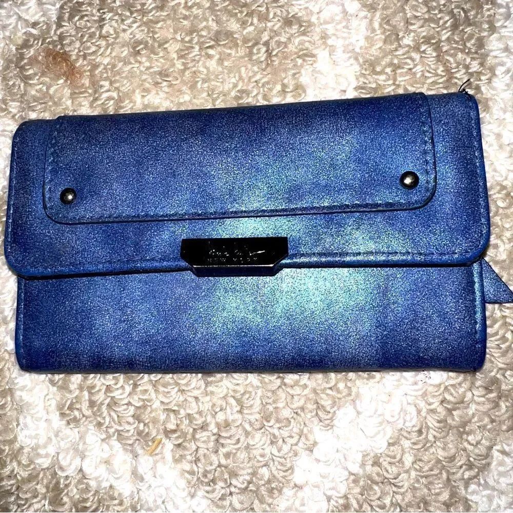 Nicole Miller wallet